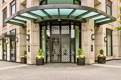 133 Hazelton Avenue 601, Toronto C02, ON M5R 0A6