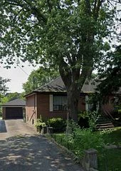 203 Mcallister Road Bsmnt, Toronto C06, ON M3H 2P1