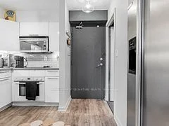 1029 King Street W 615, Toronto C01, ON M6K 3M9