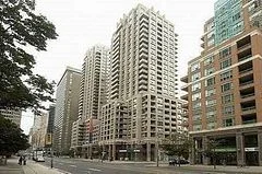 909 Bay Street 1905, Toronto C01, ON M5S 3G2