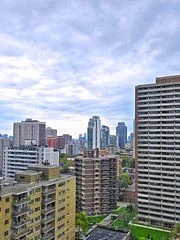 33 Charles st Street E 1412, Toronto C08, ON M4Y 0A2