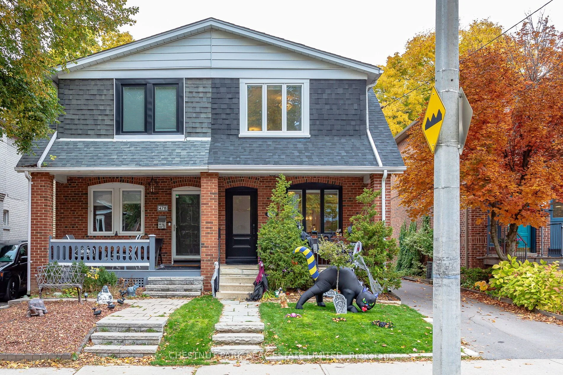 480 Hillsdale Avenue E, Toronto C10, ON M4S 1V2