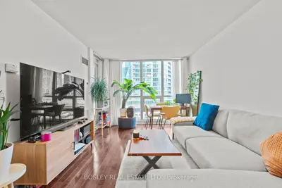 Condo Apartment in Toronto