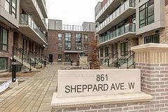 Condo Townhouse in Toronto