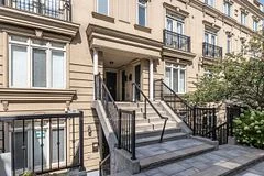 98 Carr Street 11, Toronto C01, ON M5T 1B7