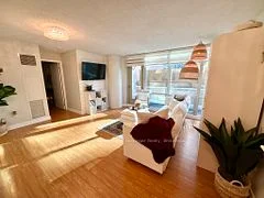 10 Navy Wharf Court 203, Toronto C01, ON M5V 3V2