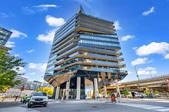 21 Lawren Harris Square 310, Toronto C08, ON M5A 0T4
