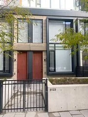 180 Mill Street S123, Toronto C08, ON M5A 0V7