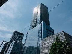 488 University Avenue 4703, Toronto C01, On M5g 0c1