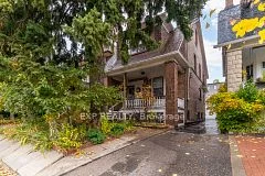 271 Lauder Avenue Main, Toronto C03, ON M6E 3H5