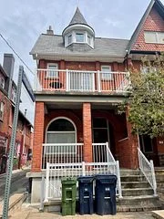 76 Oxford Street Basement, Toronto C01, ON M5T 1P1