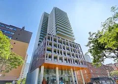 81 Wellesley Street E 704, Toronto C08, ON M5Y 0C5