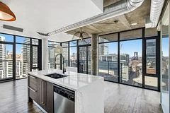 138 Princess Street 1105, Toronto C08, On M5a 0b1
