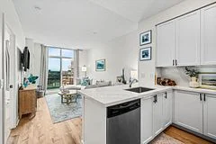50 Lynn Williams Street Ph32405, Toronto C01, On M6k 3r9