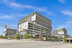 120 Varna Drive 1413, Toronto C04, ON M6A 0B3