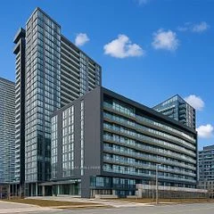 90 Queens Wharf Road 506, Toronto C01, ON M5V 0J4