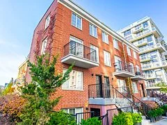 2 Shaw Street 250, Toronto C01, ON M6K 3N5