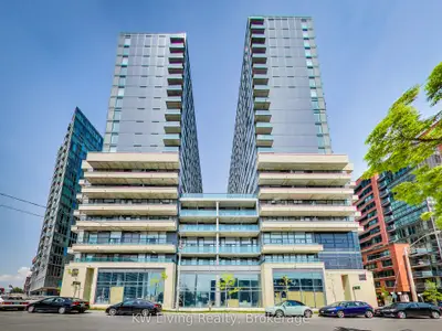 Condo Apartment in Toronto