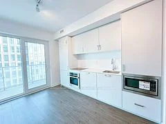 88 Queen Street E 2801, Toronto C08, ON M5C 0B6