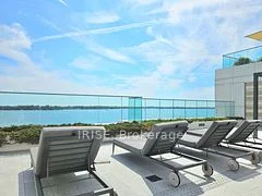118 Merchants' Wharf 308, Toronto C08, ON M5A 0L3