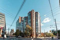 725 King Street W 205, Toronto C01, ON M5V 2W9