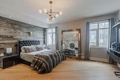 500 Richmond Street W 332, Toronto C01, ON M5V 3N4