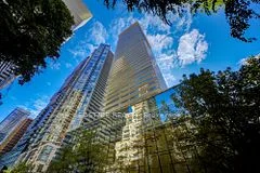33 Charles Street E 807, Toronto C08, ON M4Y 0A2