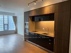 10 York Street 3009, Toronto C01, ON M5J 2Z2