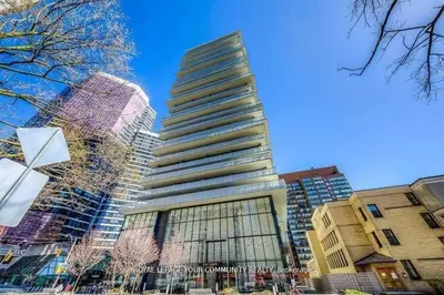 Condo Apartment in Toronto