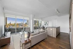 151 Avenue Road 701, Toronto C02, ON M5R 2H7