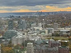8 Wellesley Street W 5811, Toronto C01, ON M4Y 0J5