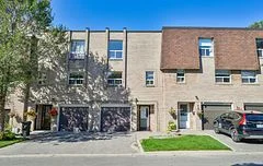 10 Village Green Way, Toronto C15, ON M2J 1K8