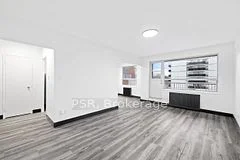 600 Eglinton Avenue W 303, Toronto C03, ON M5N 1C1