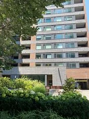 400 Wellington Street W 804, Toronto C01, ON M5V 0B5