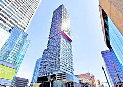8 Eglinton Avenue E 3204, Toronto C10, ON M4P 0C1
