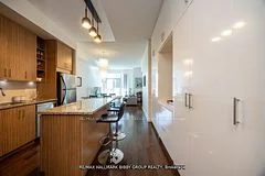112 George Street S420, Toronto C08, ON M5A 2M5