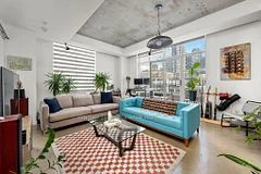 23 Brant Street 1011, Toronto C01, ON M5V 2L9