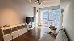 11 St Joseph Street 802, Toronto C01, ON M4Y 3G4