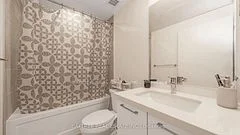 33 Frederick Todd Way 613, Toronto C11, ON M4G 0C9