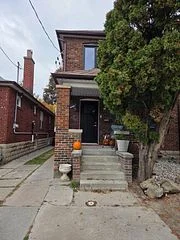 Detached in Toronto