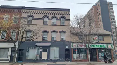 250 Queen Street E, Toronto, On M5a 1s3