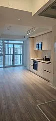 120 Broadway Avenue 1914N, Toronto C10, ON M4P 1V7