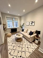 592 Church Street 8, Toronto C08, ON M4Y 2E5