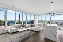 6 Parkwood Avenue 901, Toronto C02, ON M9V 2V4