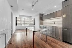 45 Charles Street E 507, Toronto C08, ON M4Y 0B8