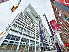 121 Lower Sherbourne Street 946, Toronto C08, ON M5A 0W8
