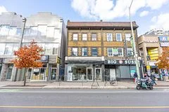 390 Bloor Street W, Toronto C02, On M5s 1x4
