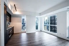 327 King Street W 4102, Toronto C01, ON M5V 0W7