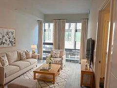 89 Church Street 201, Toronto C08, ON M9N 1N4