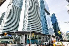 14 York Street 607, Toronto C01, On M5j 0b1